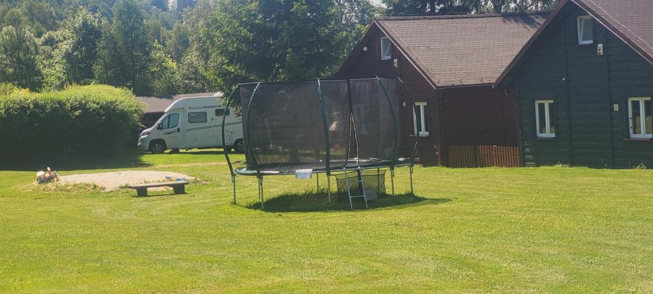 Stanica Pod Zadzierna Letniskowe Campsite *